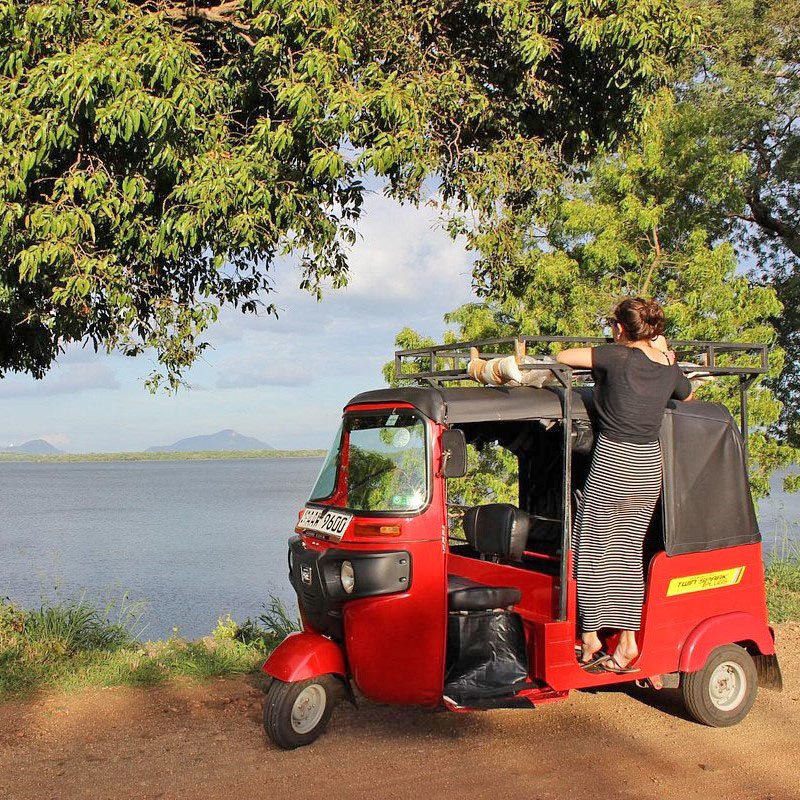 Pick and Go Tuk Tuk Rental